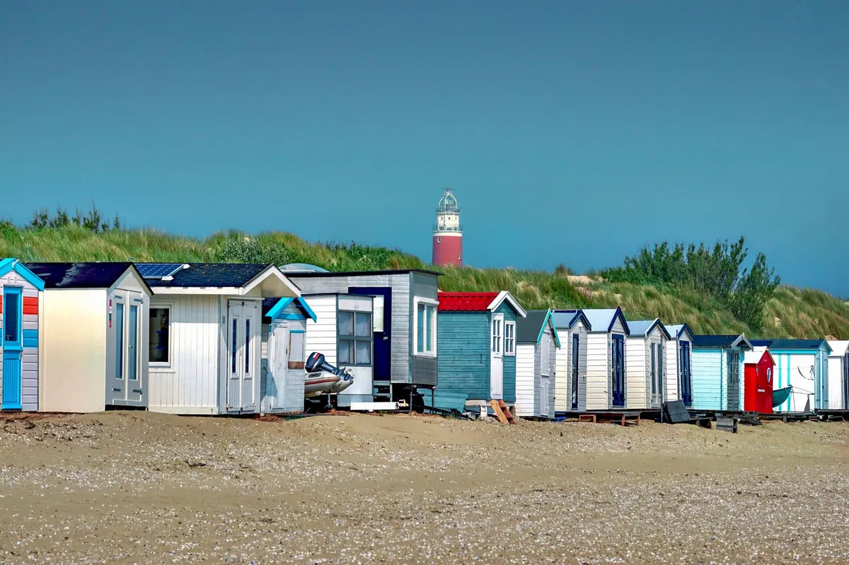 The Ultimate Weekend Packing List for a British Seaside Trip